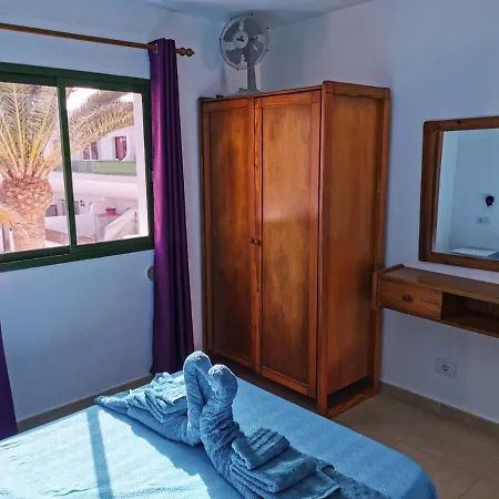 Apartment La Playa *